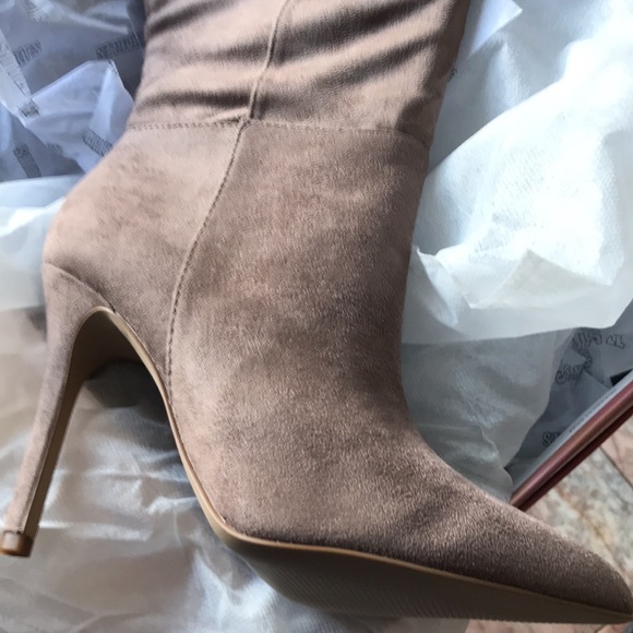 Charles Style Dilly Microsuede Boots NWT Sizes available - Picture 4 of 17